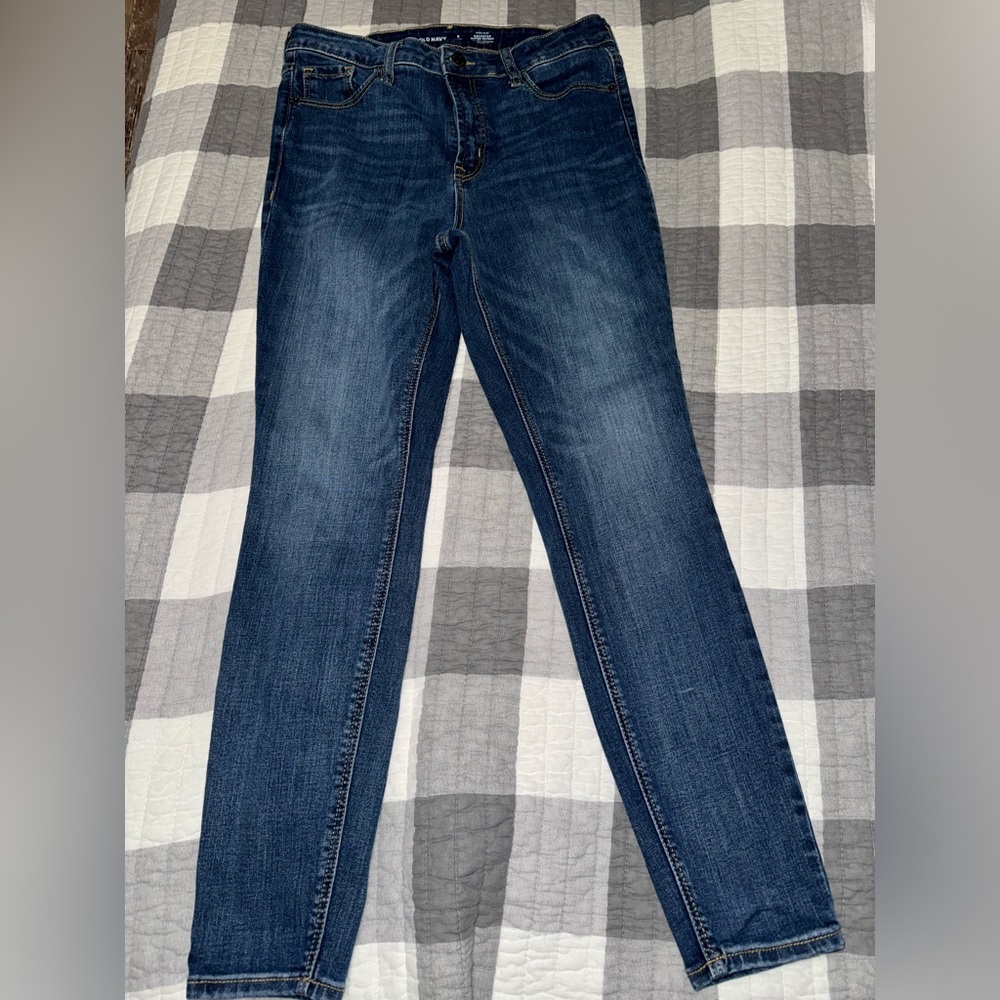 Old Navy Women’s Skinny High Rise Jeans